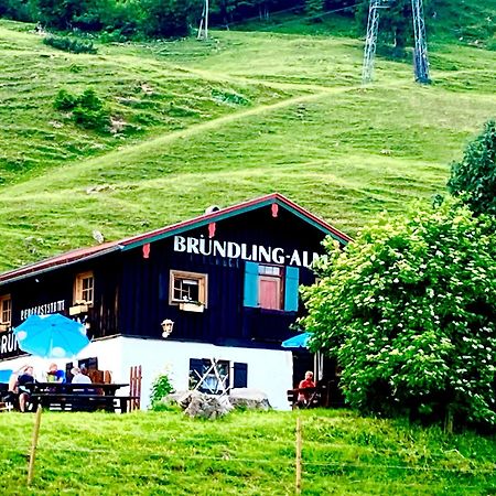 Bruendling-Alm Berggasthof Auf 1167M Auf Dem Hochfelln Hotel Bergen  Exterior photo